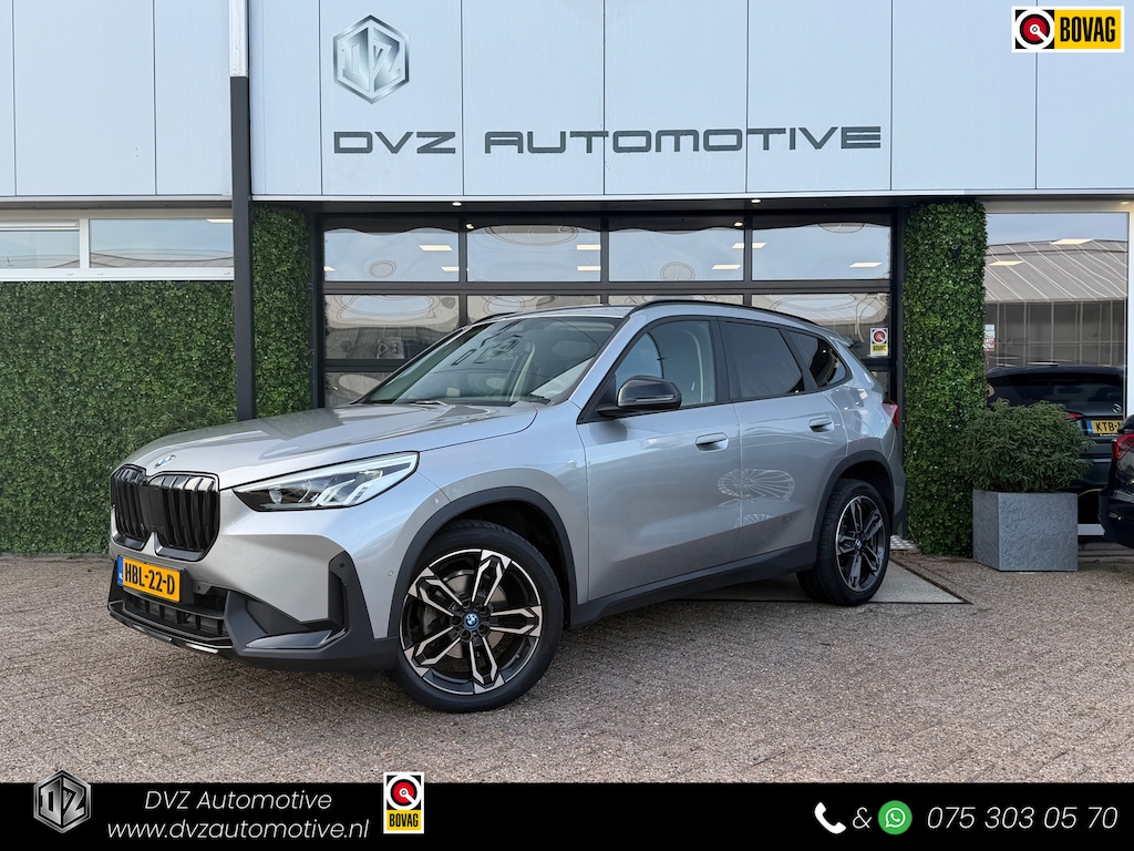 BMW X1 SDrive18i 136PK Aut. | Camera | Carplay | 19" M-Sport | Dealer Ond.