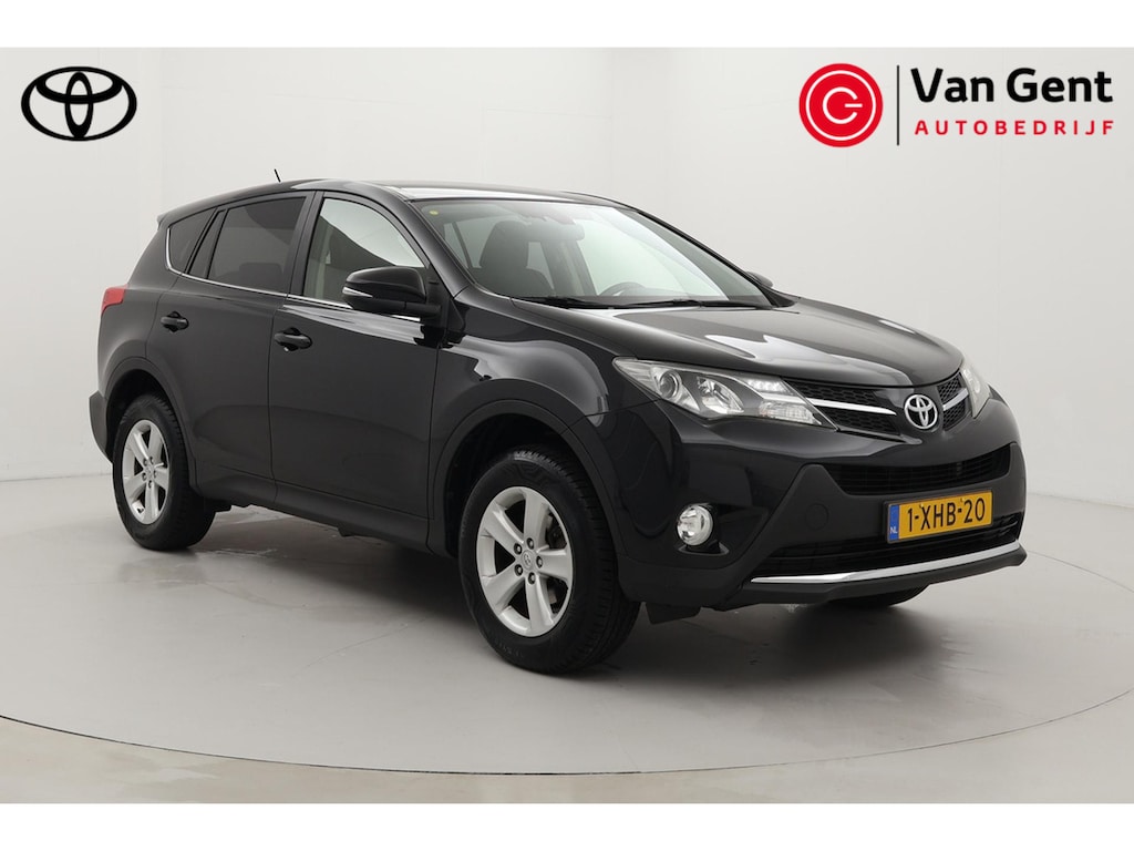 Toyota RAV4 2.0 Dynamic 4WD | Trekhaak (2.000 KG) | Dodehoek detectie | Cruise Control | Clima | Camera | Rijstrooksensor | 17 inch | Bluetooth