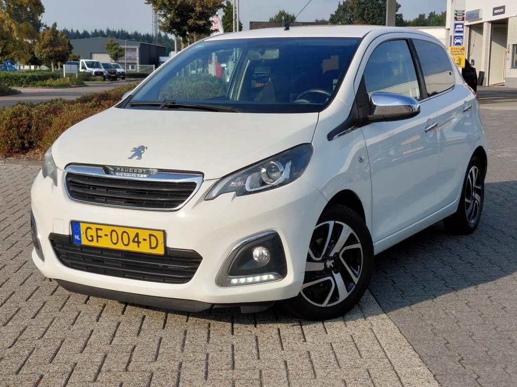 Peugeot 108 KEYLESS CAMERA CRUISE ECC