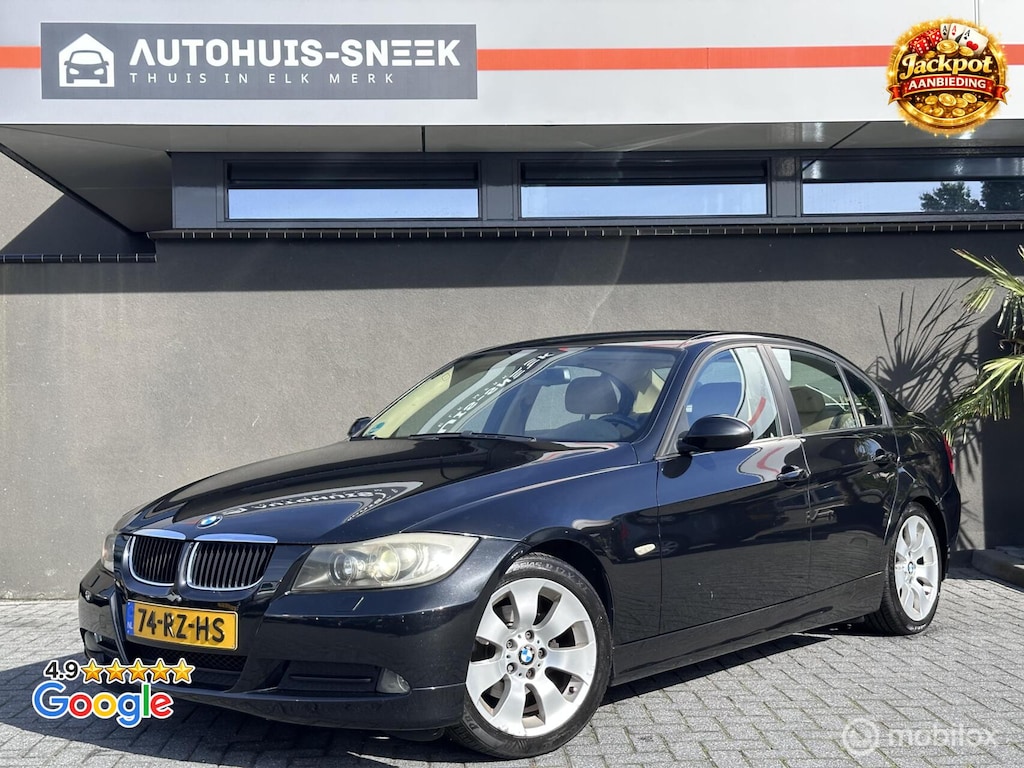 BMW 3-Serie 318i Dynamic Executive