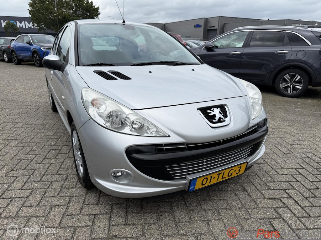 Peugeot 206+ 1.4 XS,5drs,Airco,Clima,Trekhaak.