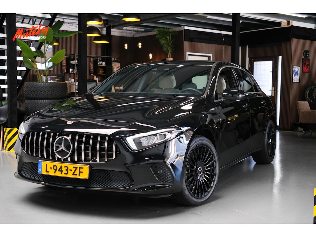 Mercedes-Benz A-klasse 250 e Business Solution AMG | Beige Leder