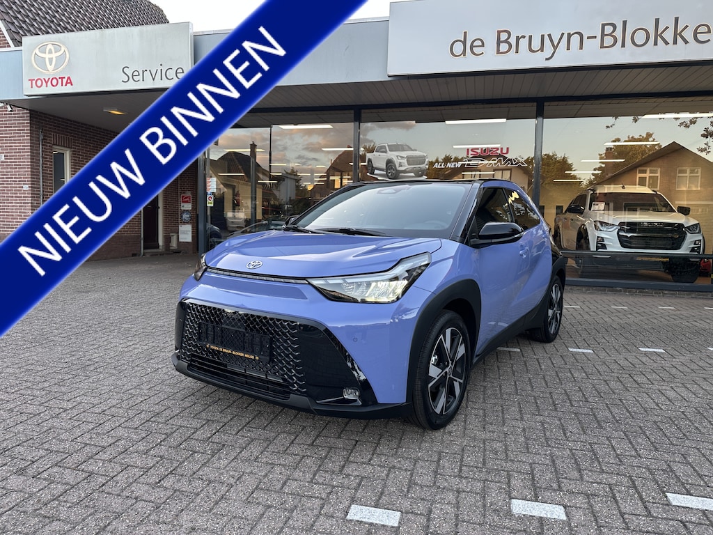 Toyota Aygo X Hybrid 115 pulse + easy pack stoelverwarming / keyless start / parkeersensoren voor + achter / Navigatie / Apple Carplay / Android Auto / parkeercamera / 10 jaar Toyota garantie / rijklaarprijs incl. Toyota Pechhulppas