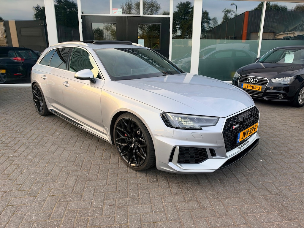 Audi RS4 2.9 TFSI RS4 quattro|Pano|Bang&Olufson|Matrix Led|Luxe Uitvoering