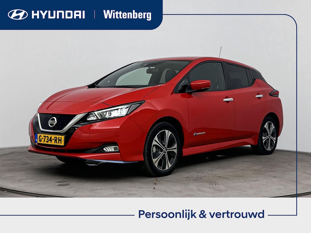 Nissan Leaf e+ TEKNA 62 kWh | SoH 90% | CLIMA | CRUISE ADAPT. | 360 CAMERA | NAVI | STOEL- EN STUURVERWARMING | PDC | PRIVACY GLASS | I-KEY | BOSE | LEDER | 17'' LM VELGEN | STOELVERWARMING |
