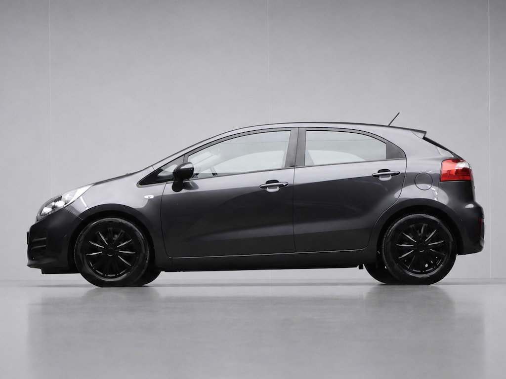 Kia Rio 1.2 CVVT ComfortLine Sport (NAVI,CAMERA,PDC,CRUISE,BLUETOOTH,ELEKTRISCH PAKKET,SPORTSTOELEN,NETTE STAAT)