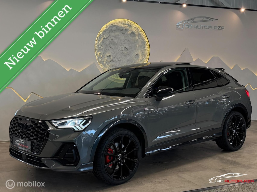 Audi Q3 Sportback 45 TFSI e S-line Panorama/RS Q3 look/Sonos/360/21''