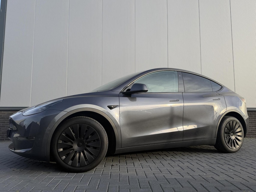 Tesla Model Y Long Range AWD 75 kWh SOH 92%