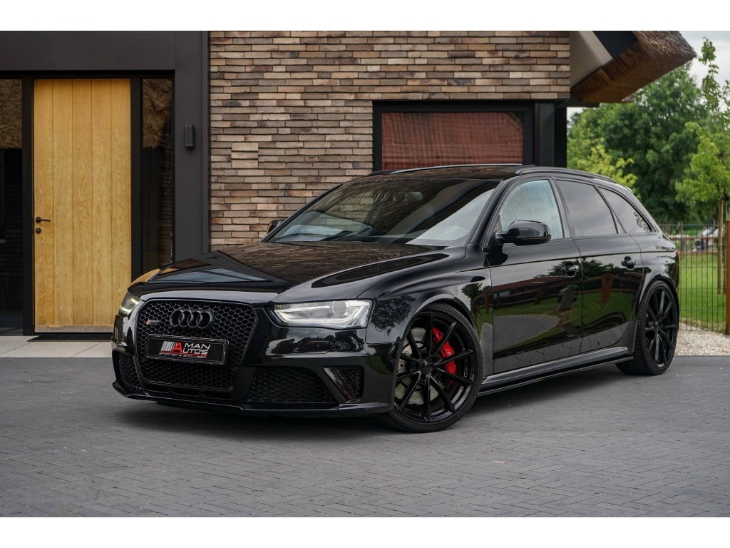 Audi RS4 Avant 4.2 FSI V8 Quattro Pano/B&O/Carbon/KW-V3/450PK