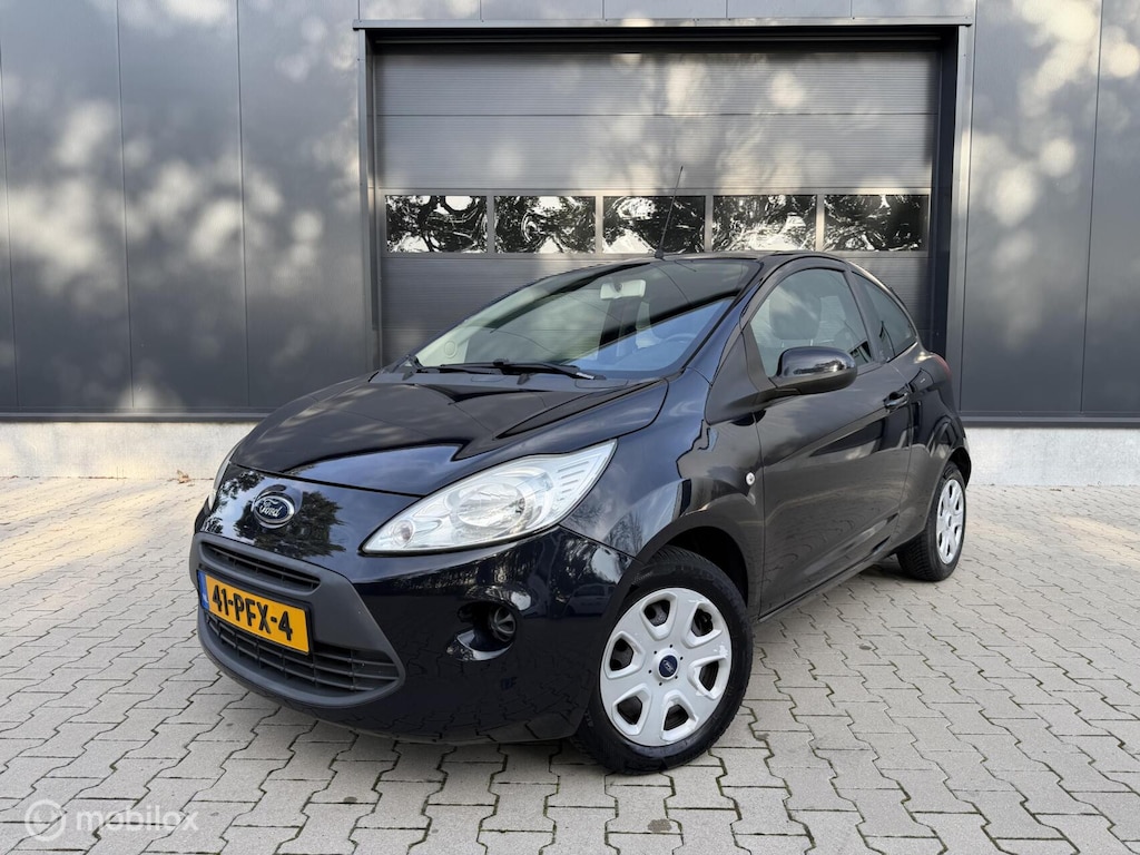 Ford Ka 1.2 Comfort start/stop Airco Distr Riem NW Weinig KM