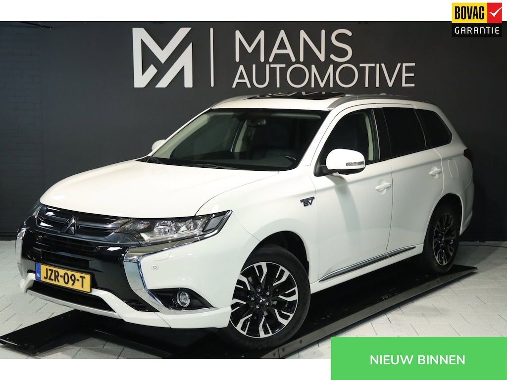 Mitsubishi Outlander 2.0 PHEV Premium / PANO / 360 / KEYLESS / STUUR+STOELVERW