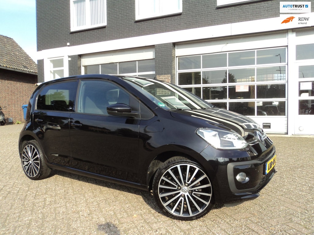 Volkswagen Up! 1.0 BMT high up! Cruise PDC Stoelverwarming