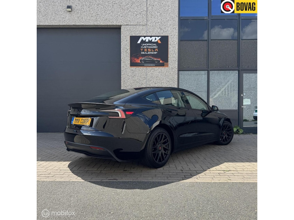 Tesla Model 3 HIGHLAND PREMIUM LFP RWD + MMX PACK