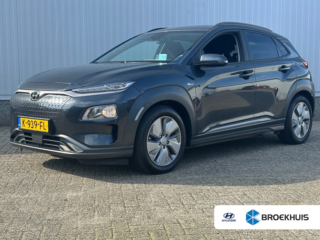 Hyundai Kona Electric EV Fashion 64 kWh | Achteruitrijcamera | Alarm klasse 1(startblokkering) | Apple Carplay/Android Auto|telefoonintegratie premium