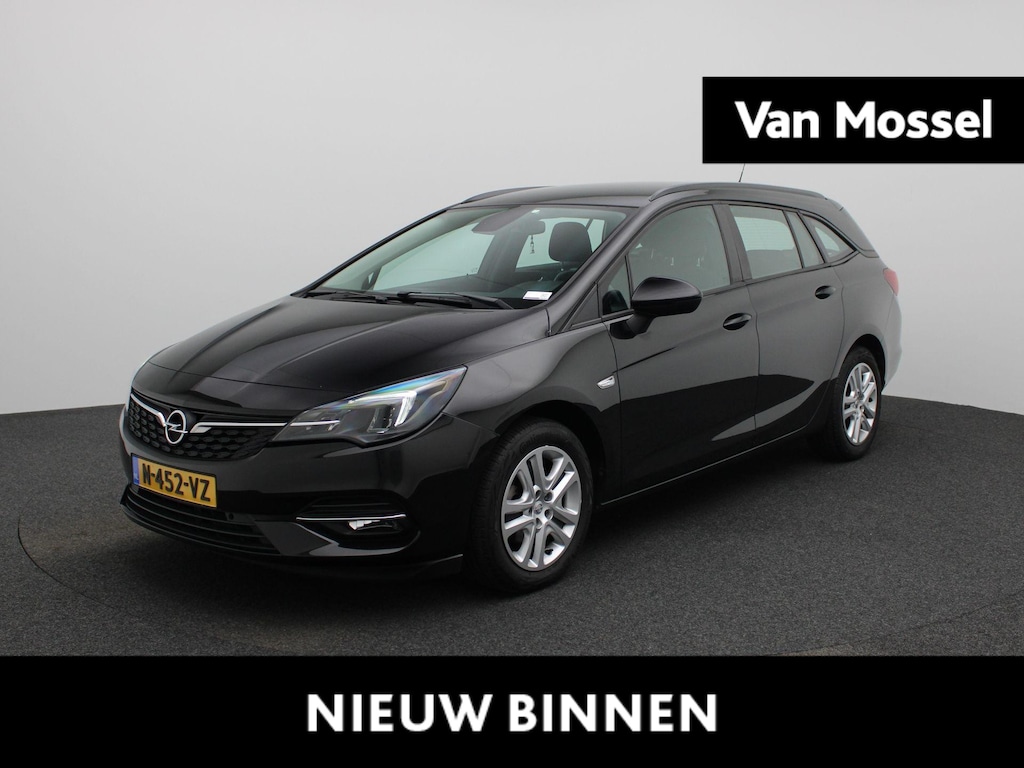Opel Astra Sports Tourer 1.2 Business Edition | Cruise control | Bluetooth | Trekhaak | Parkeer sensoren | Airco | Navigatie