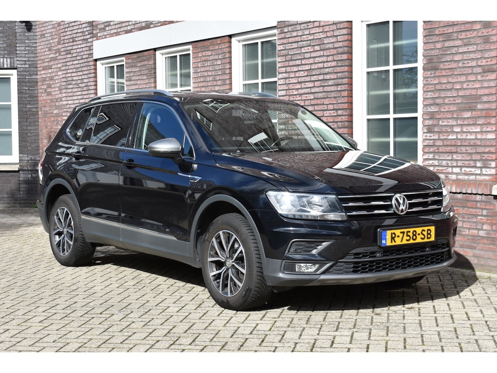 Volkswagen Tiguan Allspace Wij zijn op afspraak geopend! Graag bellen voor uw komst.