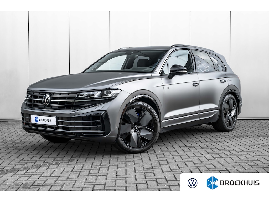 Volkswagen Touareg 3.0 TSi eHybrid 4MOTION R l Trekhaak Elektr. l DYNAUDIO l Nappa Leder l Elektr. Stoelen incl Memory l 21" Black/Graphite Matte l