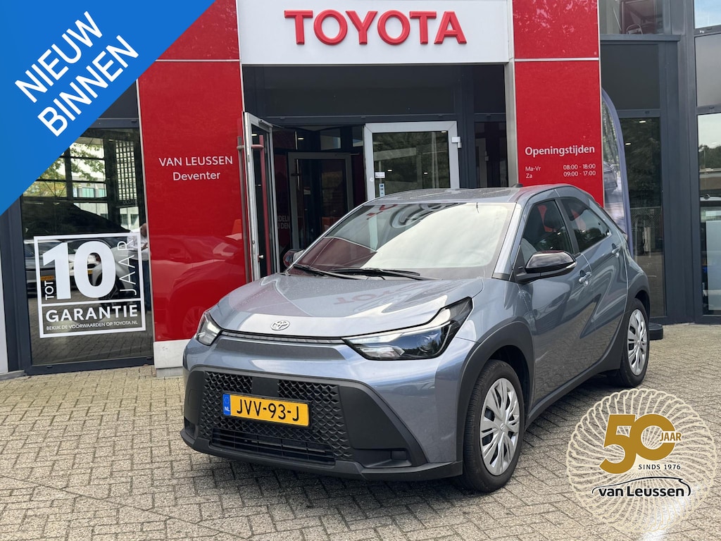 Toyota Aygo X Hybrid 115 play APPLE/ANDROID CARPLAY ADAPTIEVE CRUISE PARKEERCAMERA
