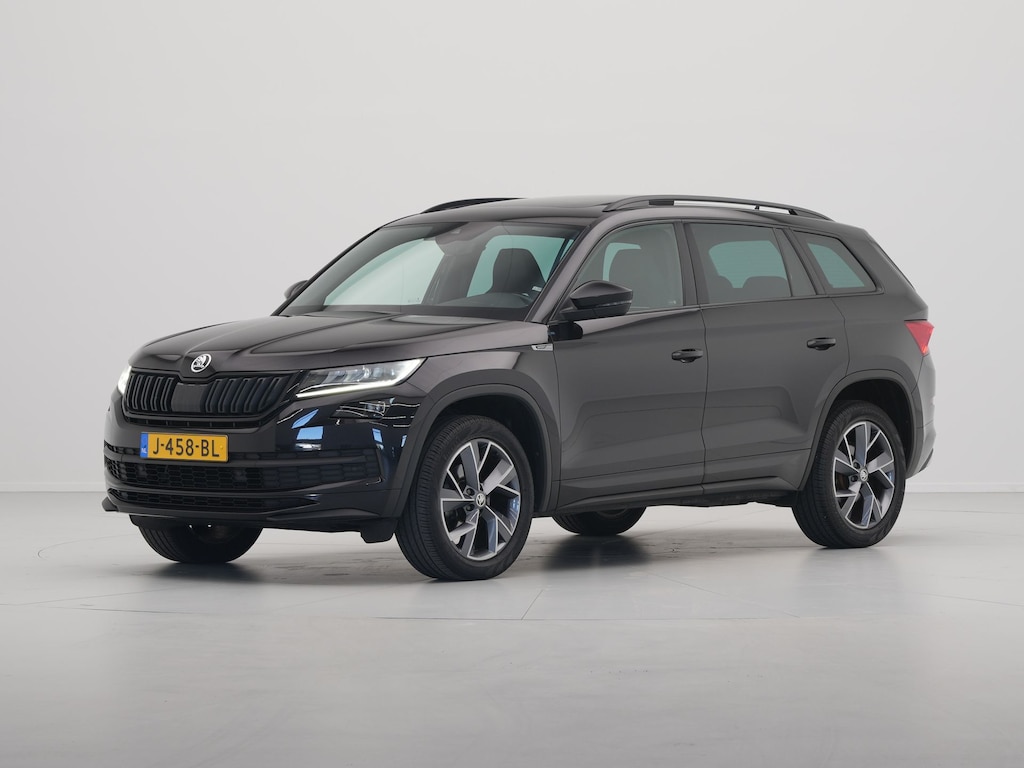 Skoda Kodiaq 1.5 TSI 150pk Sportline Business Panoramadak Camera Stoelverwarming Acc Carplay