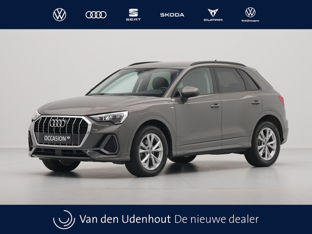 Audi Q3 35 TFSI 150pk Edition S line S-Tronic Navigatie | Digital Cockpit | PDC | Dodehoek sensoren 17