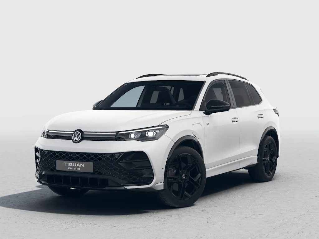 Volkswagen Tiguan R-Line Edition 1.5 eHybrid 272 PK | LED Matrix | Panoramadak | Trekhaak | Head Up display | 20" inch velgen | Camera |