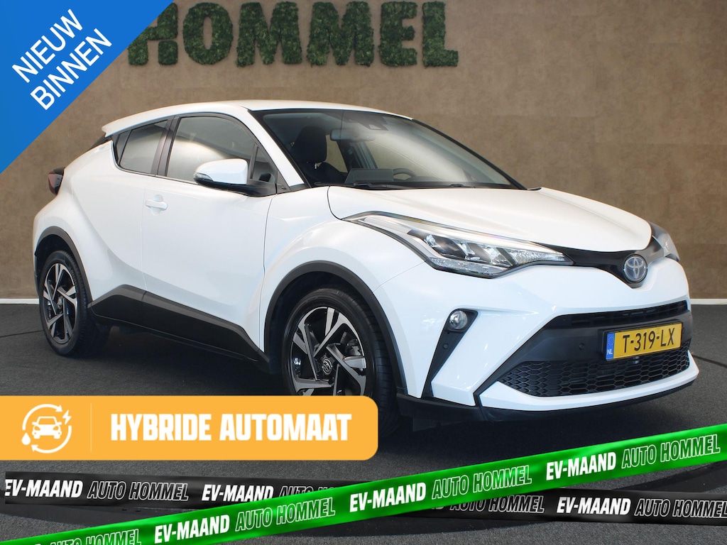 Toyota C-HR / C-HR+ 1.8 Hybrid Dynamic - ORIGINEEL NEDERLANDSE AUTO - AFKOMSTIG VAN 1E EIGENAAR - NAVIGATIE - 18 INCH LICHT METALEN VELGEN - CAMERA - ADAPTIEVE CRUISE CONTROL - DODEHOEK DETECTIE - CLIMATE CONTROL - PARKEERSENSOREN VOOR/ ACHTER - APPLE CARPLAY/ ANDROID AUTO - DAB AUDIO - KEYLESS ENTRY/ START - PASSAGIERSSTOEL IN HOOGTE VERSTELBAAR