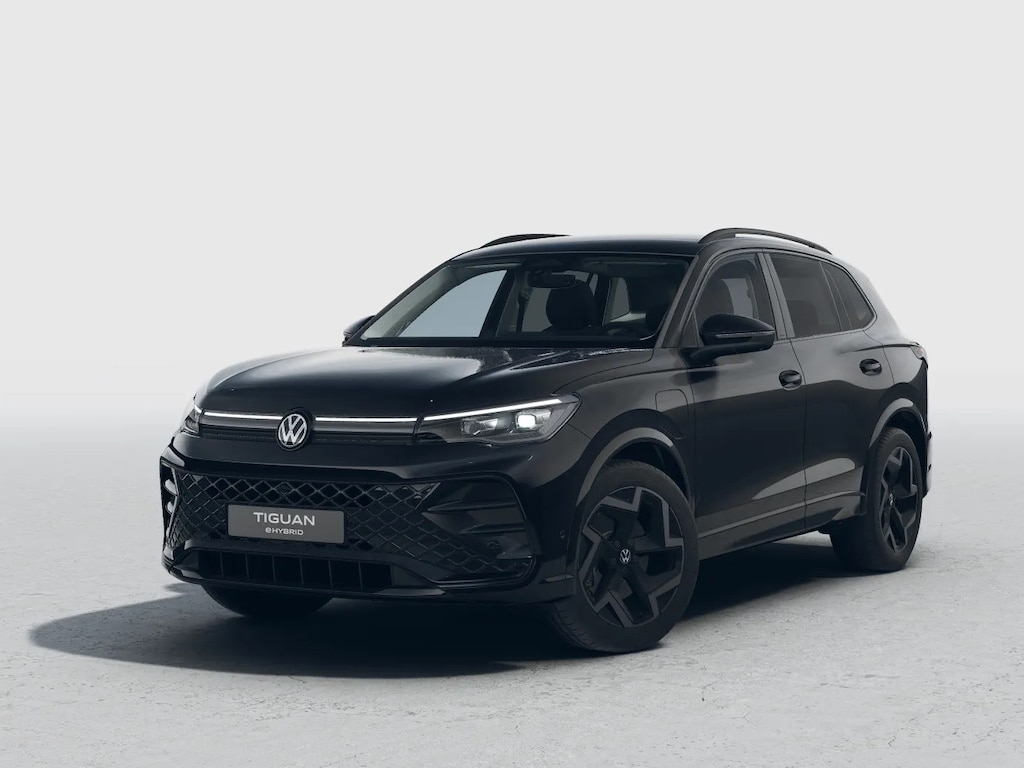 Volkswagen Tiguan Edition 20 1.5 eHybrid 204 PK | Panoramadak | Trekhaak | R-Line exterieur | 19" inch velgen |