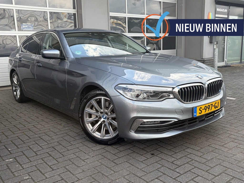 BMW 5-Serie 530e iPerf High Exe / VOL OPTIE! / HEAD UP! / ADD CRUISE / LANE ASS