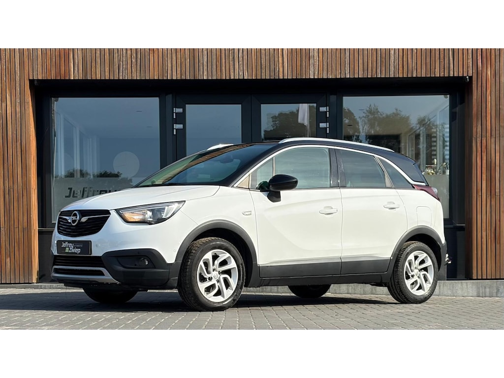 Opel Crossland X 1.2 Turbo Innovation nieuwe riem. camera. lm velgen. apple carplay.