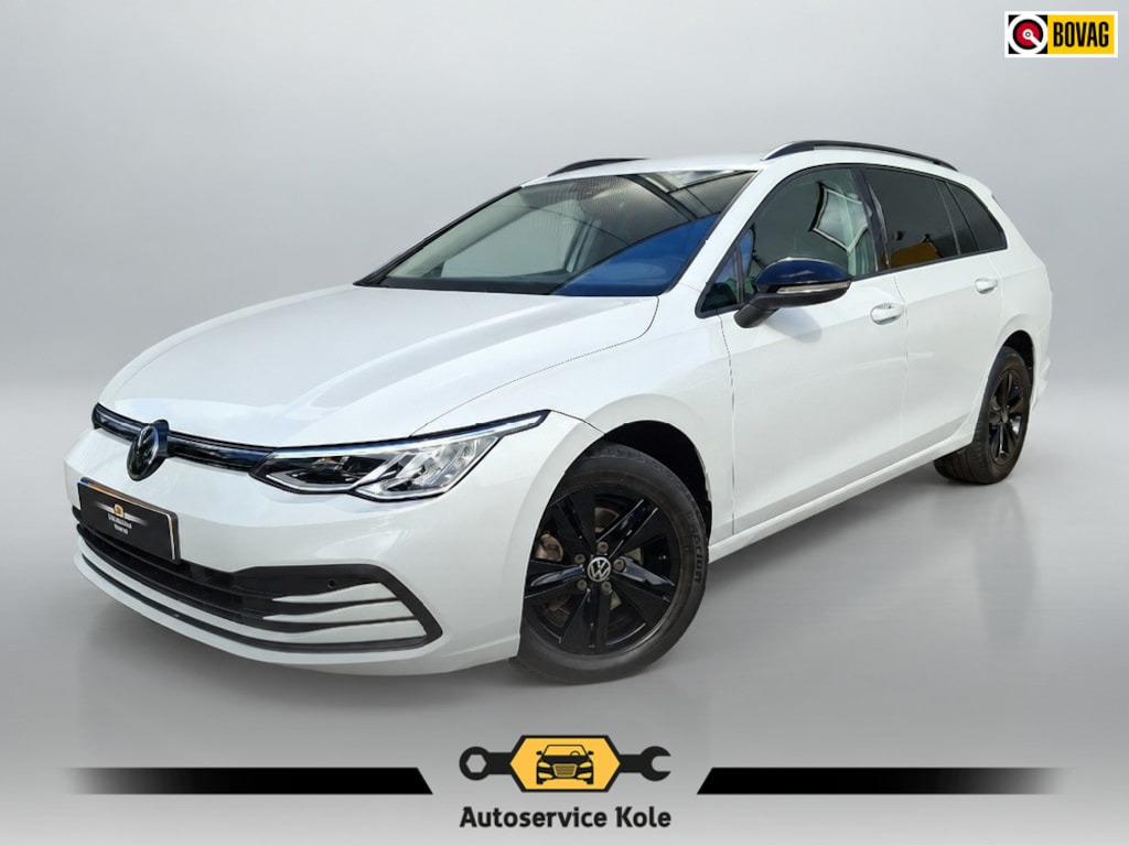 Volkswagen Golf Variant 1.0 Life AUTOMAAT * Parkeerhulp * Climate control * Carplay