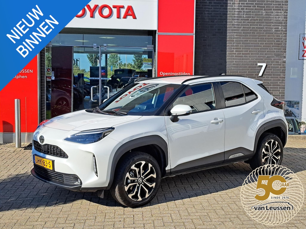 Toyota Yaris Cross 1.5 Hybrid 115 Dynamic PDC CAMERA BLIND SPOT STUUR- EN STOELVERWARMING