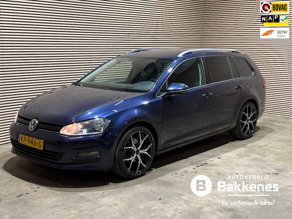 Volkswagen Golf Variant 1.0 TSI Connected | Carplay | Camera | Trekhaak
