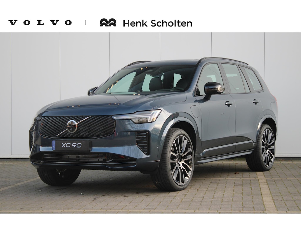 Volvo XC90 T8 Plug-in hybrid AWD Ultra Dark Exec. Ed. | DEMO DEAL | Verwarmde, Geventileerde en Masserende Voorstoelen | Luchtvering | Panoramisch Schuif-/Kanteldak | 360º Camera | Getint Glas | Bowers & Wilkins | 22" velgen