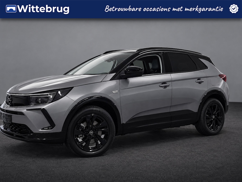 Opel Grandland 1.6 Turbo 180PK Plug-In Hybrid Business Edition Naviagtie | Camera | Parkeerhulp | Keyless | Apple Carplay |
