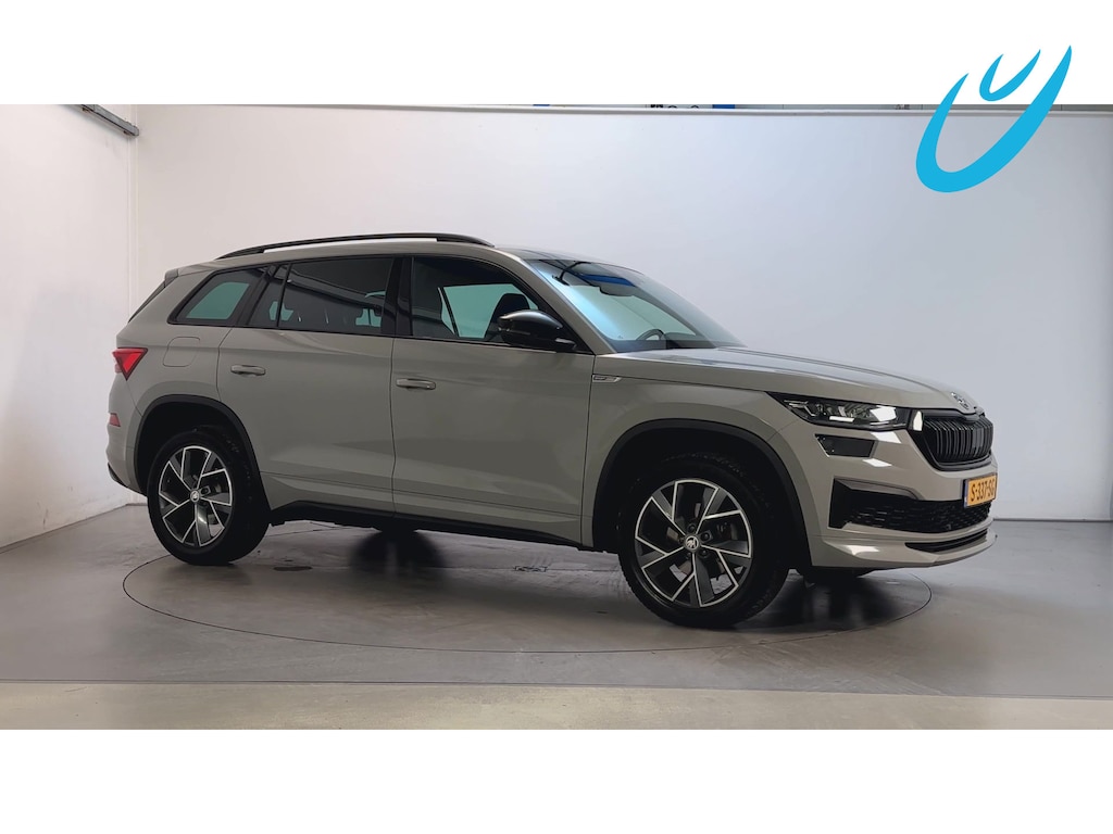Skoda Kodiaq 1.5 TSI Sportline Business Stoelverwarming Camera Sfeerverlichting Trekhaak