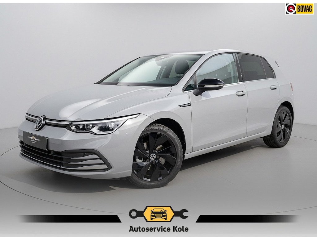 Volkswagen Golf 1.5 TSI 130pk Style * LAGE KMSTAND 26.000KM! * ParkeerCamera * Adaptieve Cruise Control * LM velgen *
