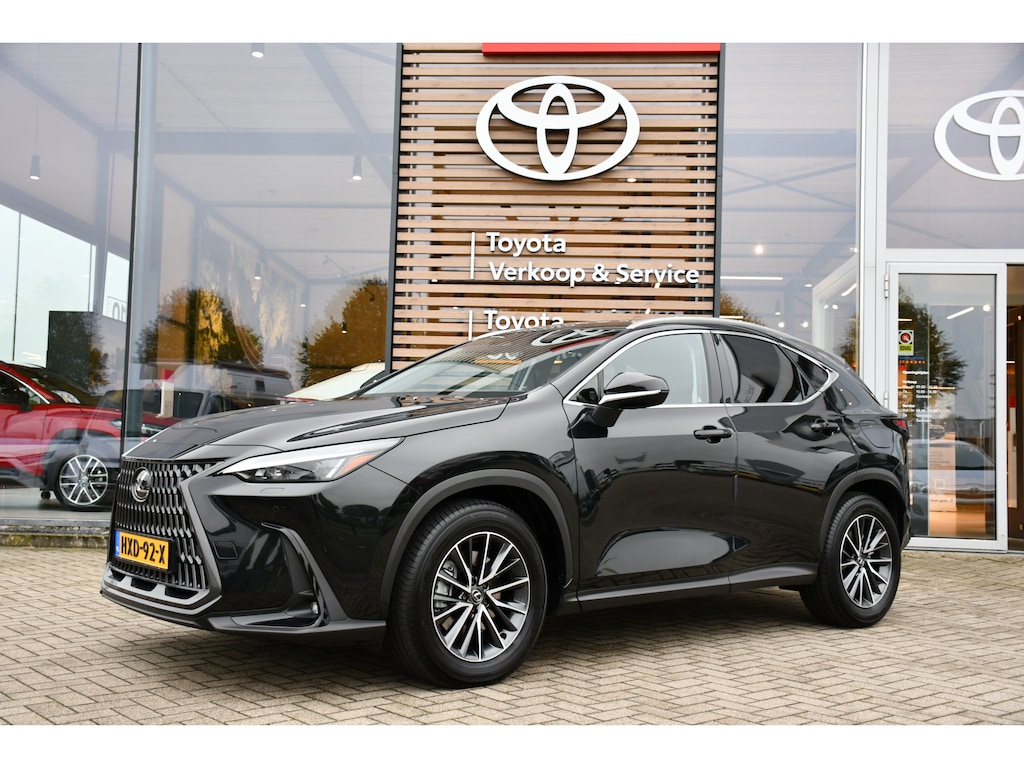 Lexus NX 450h+ AWD Launch Edition Limited Automaat 306pk | Trekhaak | Alarm klasse 3 | Dodehoekdetectie | Dealer-onderhouden |