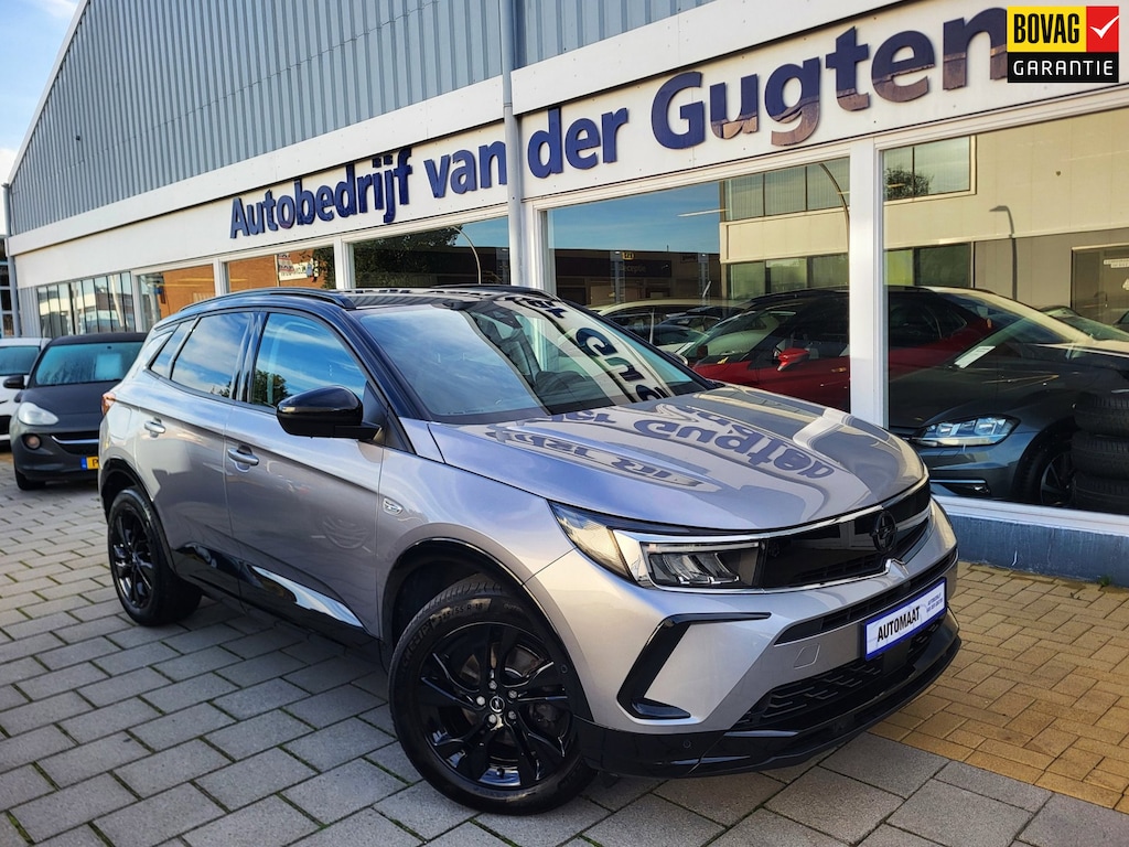 Opel Grandland 1.2 Turbo Level 4 / Carplay & Android / Camera / Stoel -en Stuurverwarming /