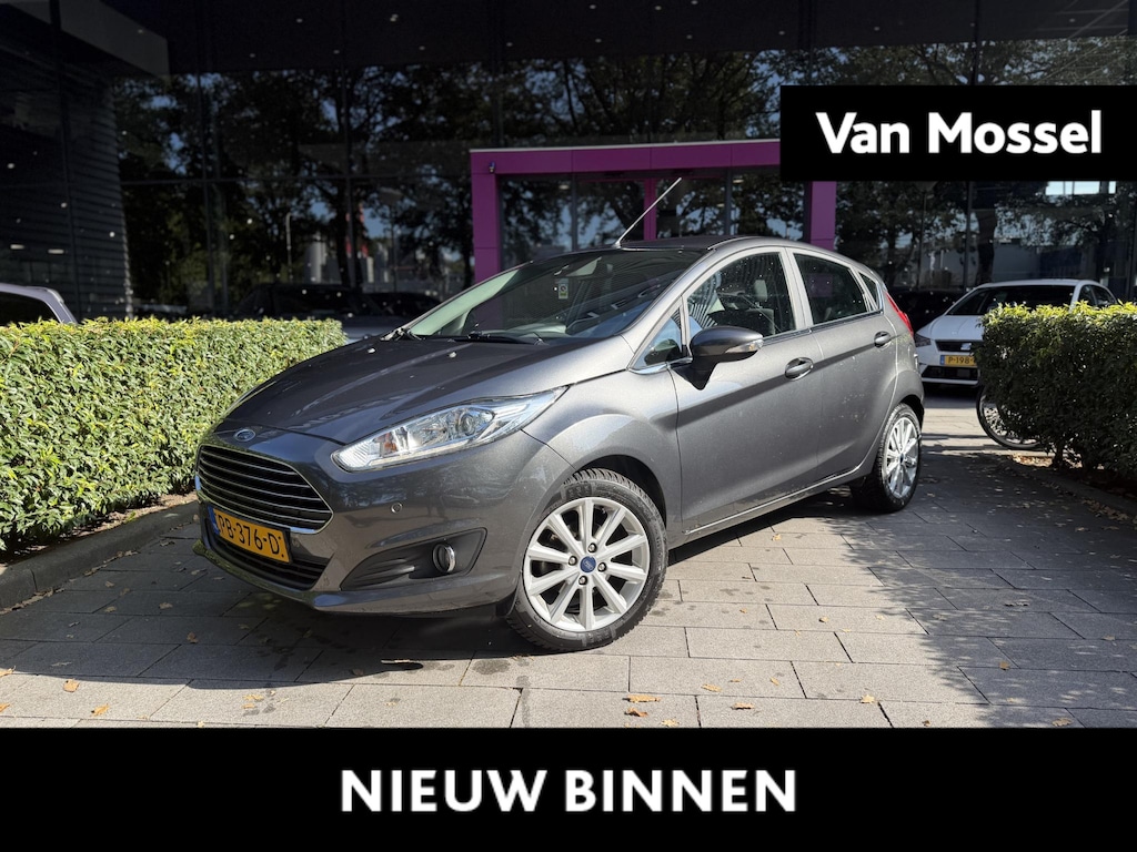Ford Fiesta 1.0 EcoBoost Titanium | WORDT VERWACHT | CLIMATE CONTROL | PARKEERSENSOREN | MULTIFUNCTIONEEL STUURWIEL |