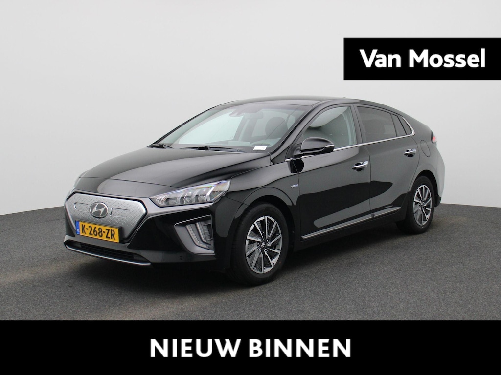 Hyundai Ioniq Comfort EV 38 kWh | SOH 100% | APPLE CARPLAY | ANDROID AUTO | ACHTERUITRIJCAMERA | STOELVERWARMING | ADAPTIVE CRUISE CONTROL | CLIMATE CONTROL | GETINTE RUITEN | INFINITY GELUIDSSYSTEEM |