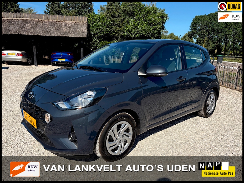 Hyundai i10 1.0 Comfort Apple Carplay, cruise, lane assist