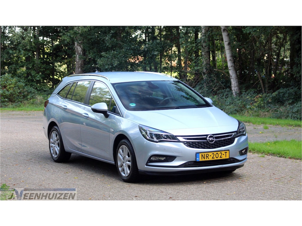 Opel Astra Sports Tourer 1.0 Edition | 2017 | ❄️Clima | ⭐Cruise | ✨Navi |