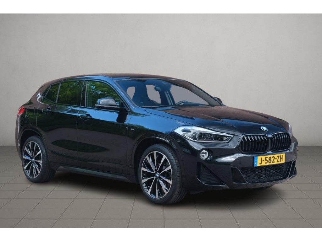 BMW X2 sDrive20i 192pk Aut. High Executive M Sport | Navi | App Connect | Climate | Camera | Alcantara | Elektrische Achterklep | Winter Pakket