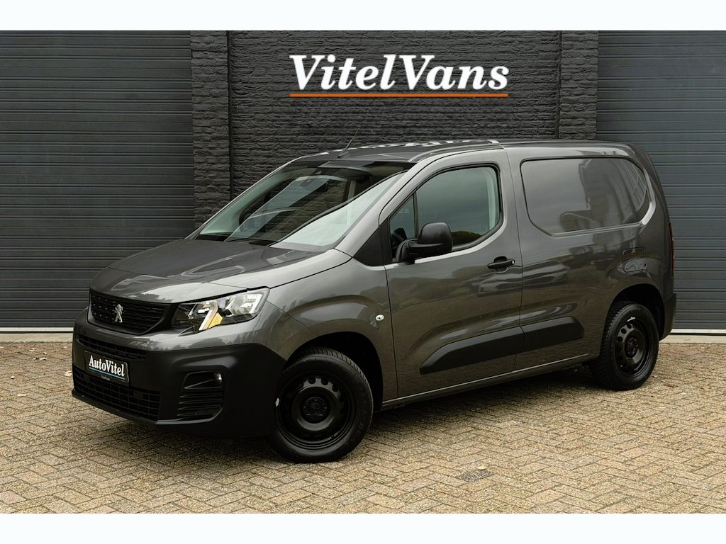 Peugeot Partner 1.5 BlueHDI | BPM VRIJ | Apple CP | Stoelverw. | 3-Zits | Airco | Navi | PDC V+A