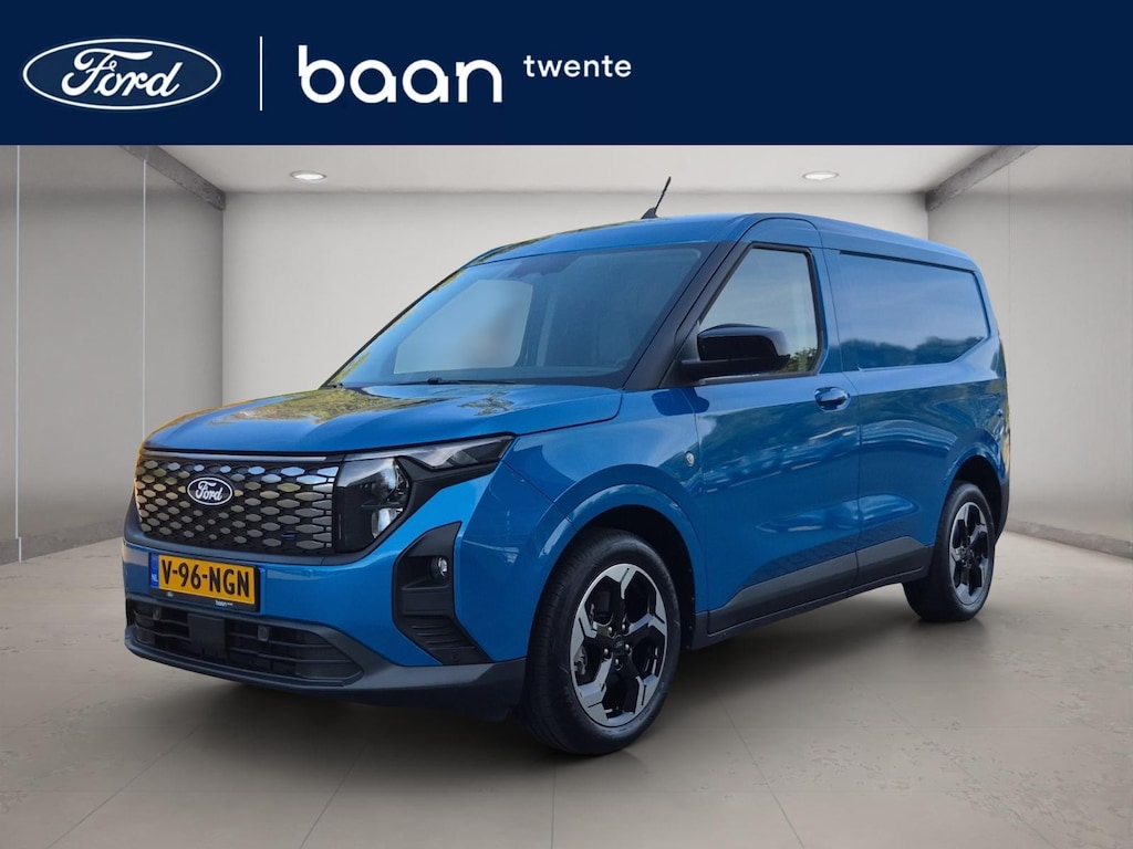 Ford Transit Courier E-Transit Limited 44 kWh