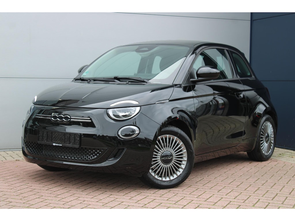 Fiat 500e icon 42 kWh CARPLAY - LICHTMETALEN VELGEN 16'' -7.8DKM