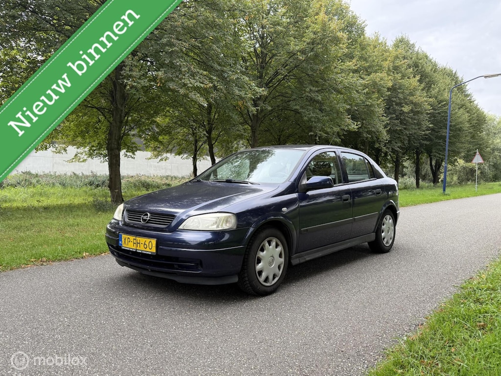 Opel Astra 1.6 Club*AUTOMAAT*TREKHAAK*APK 07/27
