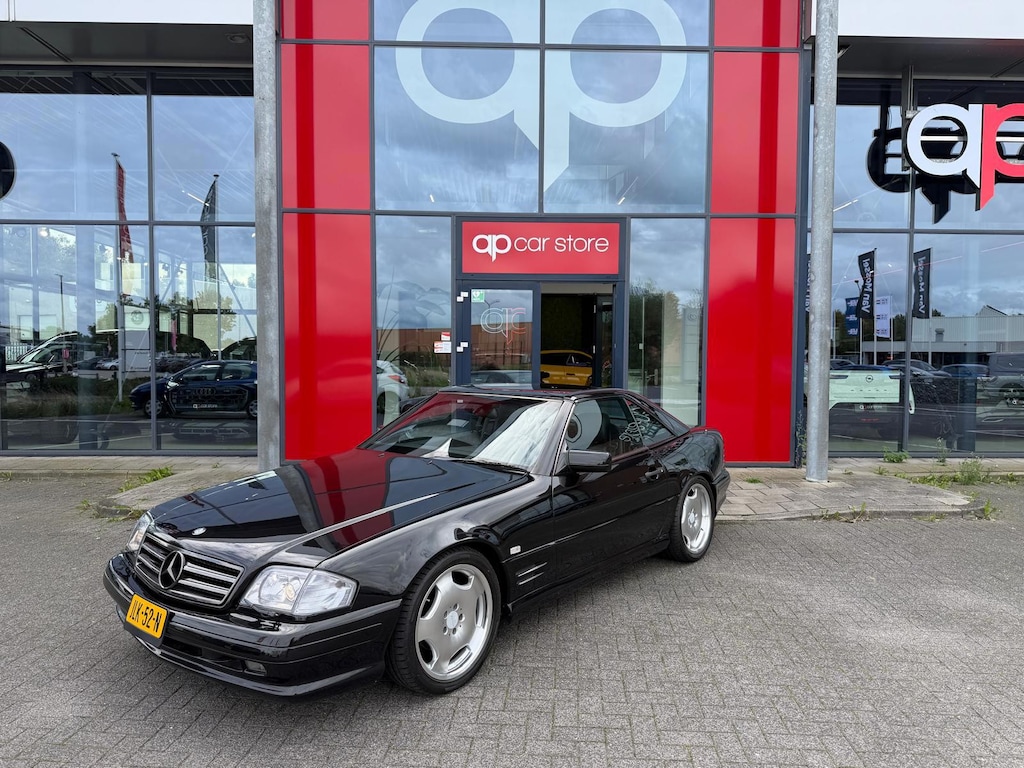 Mercedes-Benz SL Cabrio 320 | Hardtop | Stoelverwarming | Memory Seats | Xenon | Climate Control | Leder |