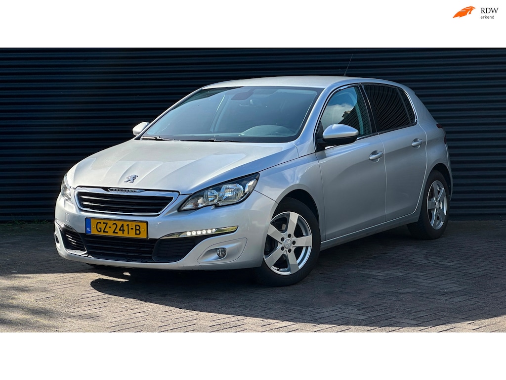 Peugeot 308 1.2 PureTech Style *Export of Handel* | Navigatie |