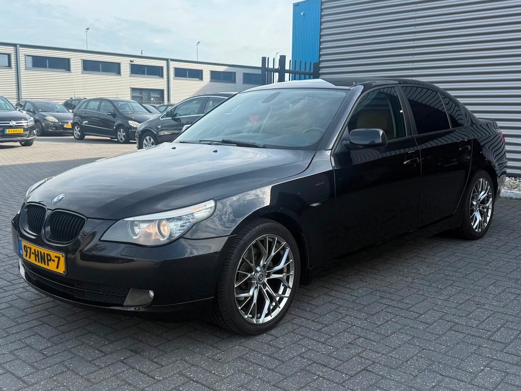 BMW 5-Serie 520i Corporate Lease Business Line Edition I